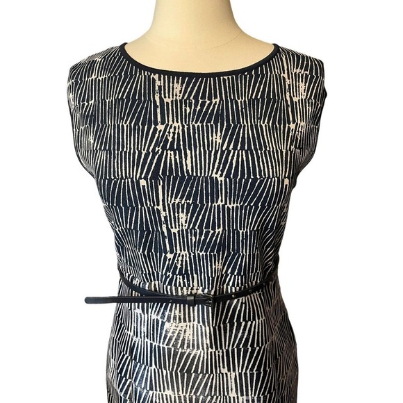 Max Mara Navy Blue Cream Knee Length Dress with Leather Belt IT 46 US Size 10 - Picture 10 of 13
